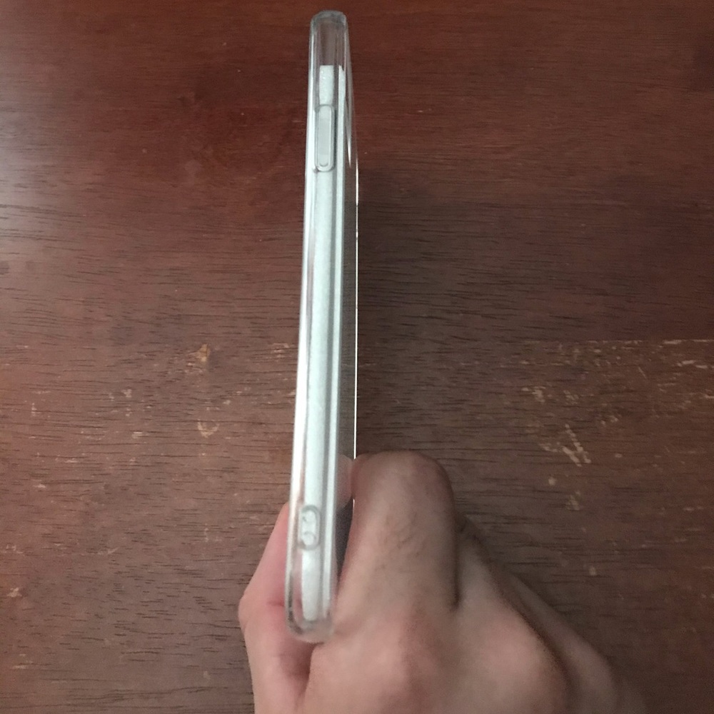 NWOT Iphone 11 Pro Max Case 6.5 - Picture 3 of 4